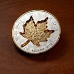 2019 $200 40th Anniversary Gold Maple Leaf pure gold coin obverse